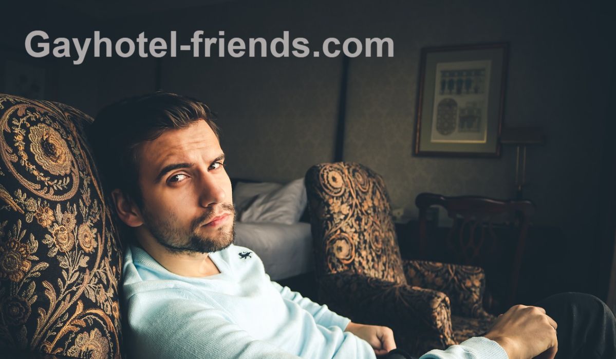 gayhotel-friends.com